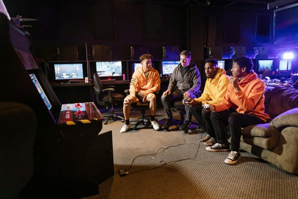 Maximizing research productivity: harnessing ai for improved data management in uk higher education